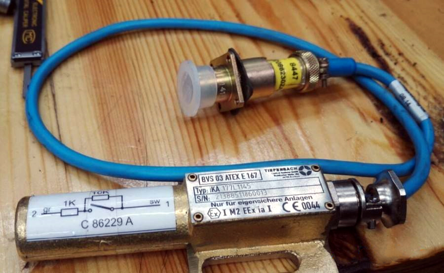 220V超波型光電開(kāi)關(guān)CR-1000|220V對(duì)射式光電開(kāi)關(guān)工作原理RM30-2424GH 220V超波型光電開(kāi)關(guān)CR-1000|220V對(duì)射式光電開(kāi)關(guān)工作原理RM30-2424GH